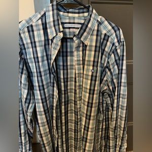 Southern Tide button down size M